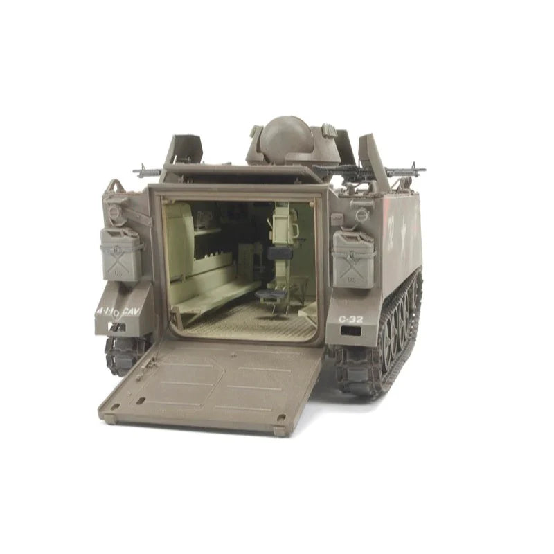 AF35113 1/35 M113A1 ACAV Plastic Model Kit