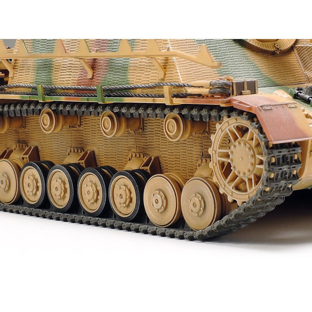 1/35 Sd.Kfz.166 Sturmpanzer IV German Assault Tank IV Brummbar Late Production
