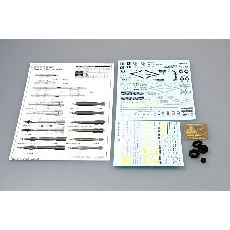 02229 1/32 AV8B Harrier II Plastic Model Kit
