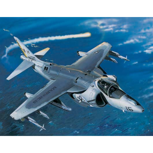 02285 1/32 AV8B Night Attack Harrier II Plastic Model Kit