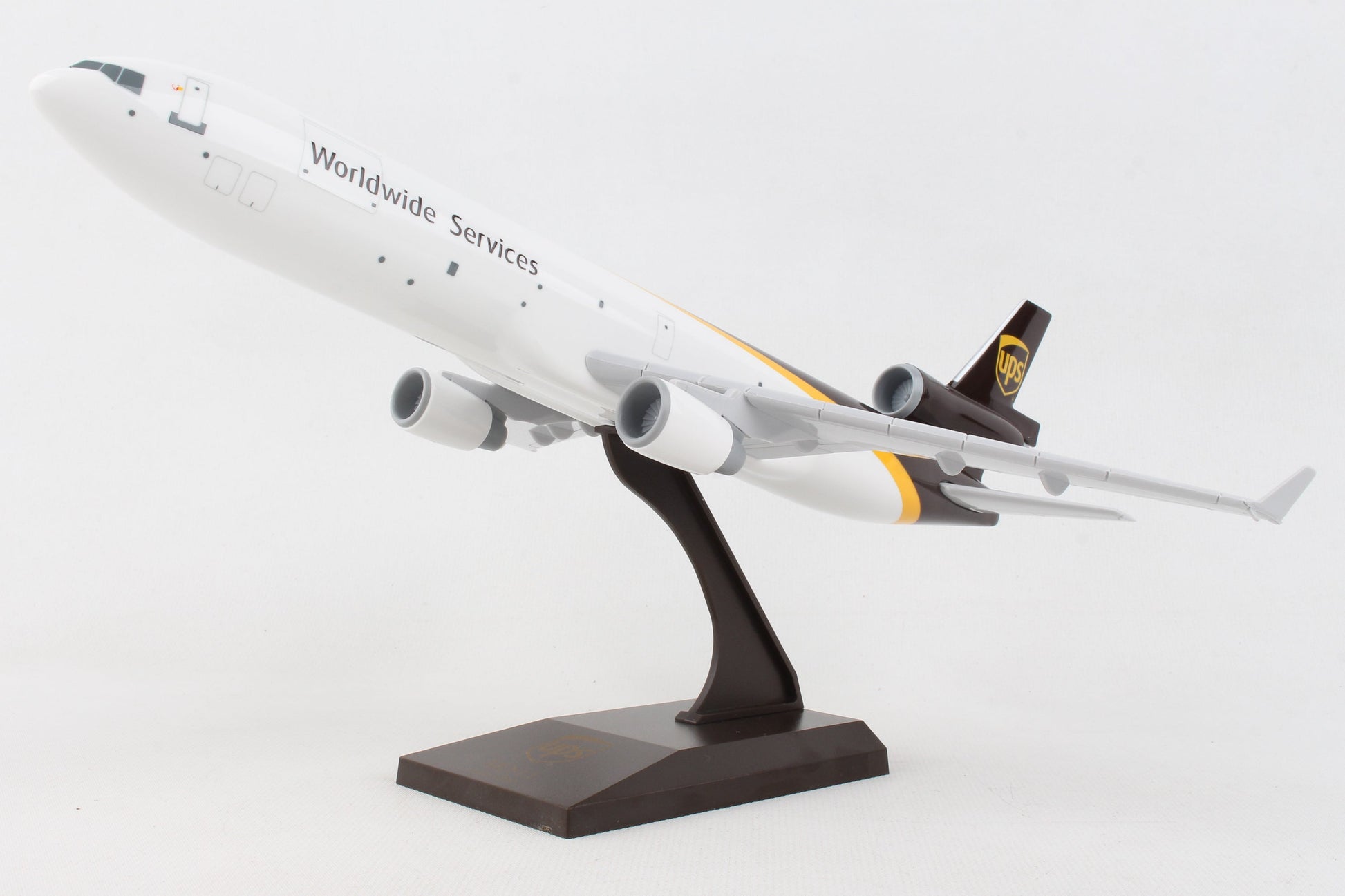 SKR1086 SKYMARKS UPS MD-11 1/200