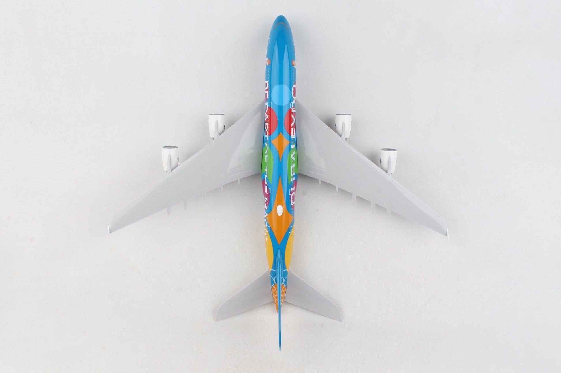SKR1101  SKYMARKS EMIRATES A380 1/200 DUBAI EXPO W/GEAR