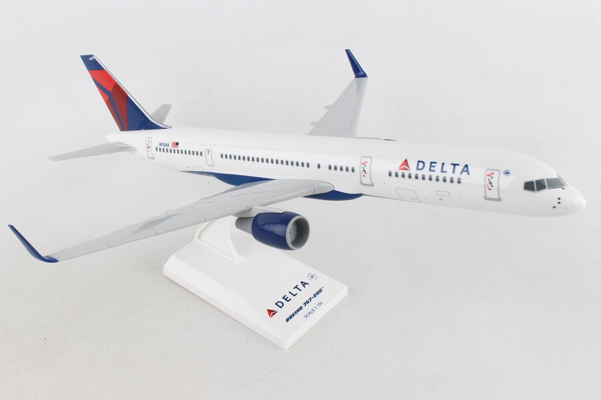 SKR545 SKYMARKS DELTA 757-200 1/150 NEW LIVERY REG#N704X